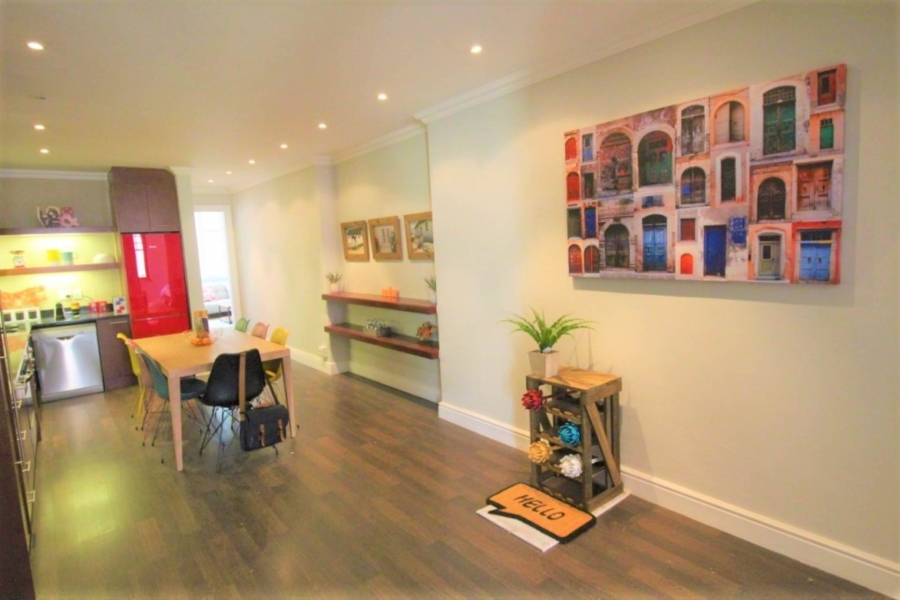 2 Bedroom Property for Sale in Cape Town City Centre Western Cape